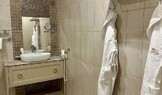 Фотография Люкс в Отель «Курортный»(Ессентуки) Фотография Люкс в Отель «Курортный»(Ессентуки)