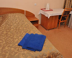 Фотография Одноместный улучшенный номер кор.1 (1к1м1к1) в Санаторий «Нарзан»(Кисловодск)