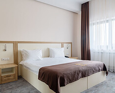 Фотография Стандарт улучшенный К1 в Отель «Бугарь»(Ессентуки)