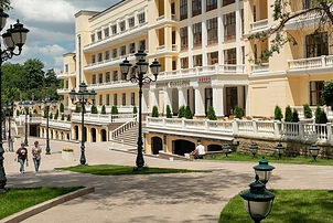 Санаторий «Дворец Нарзанов» в Кисловодске